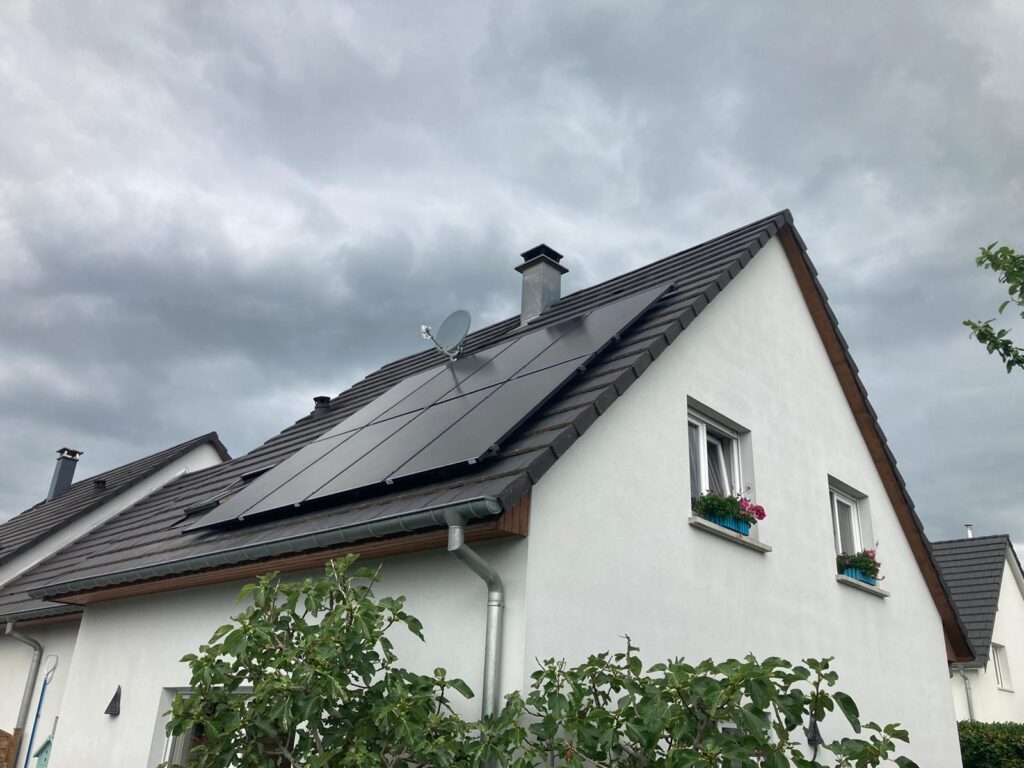 Installation panneaux solaires – Kœstlach